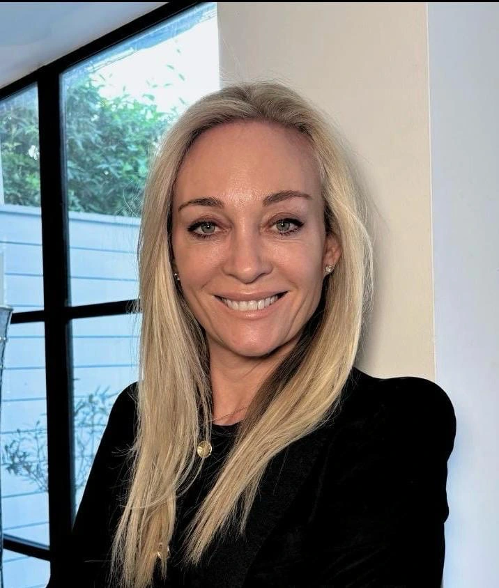 Dr. Jane Halsall